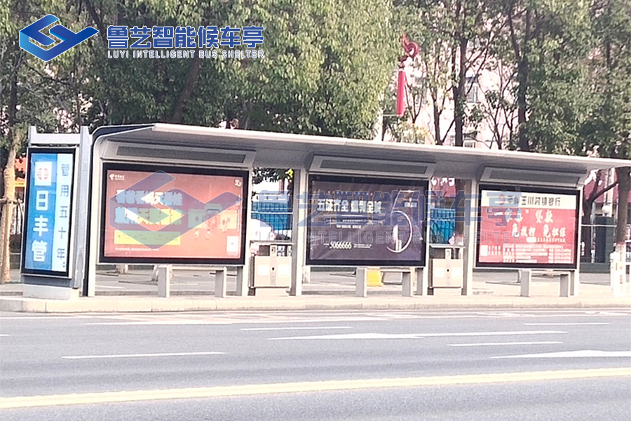 河南公交站臺候車亭項目落成，品質與服務雙保障